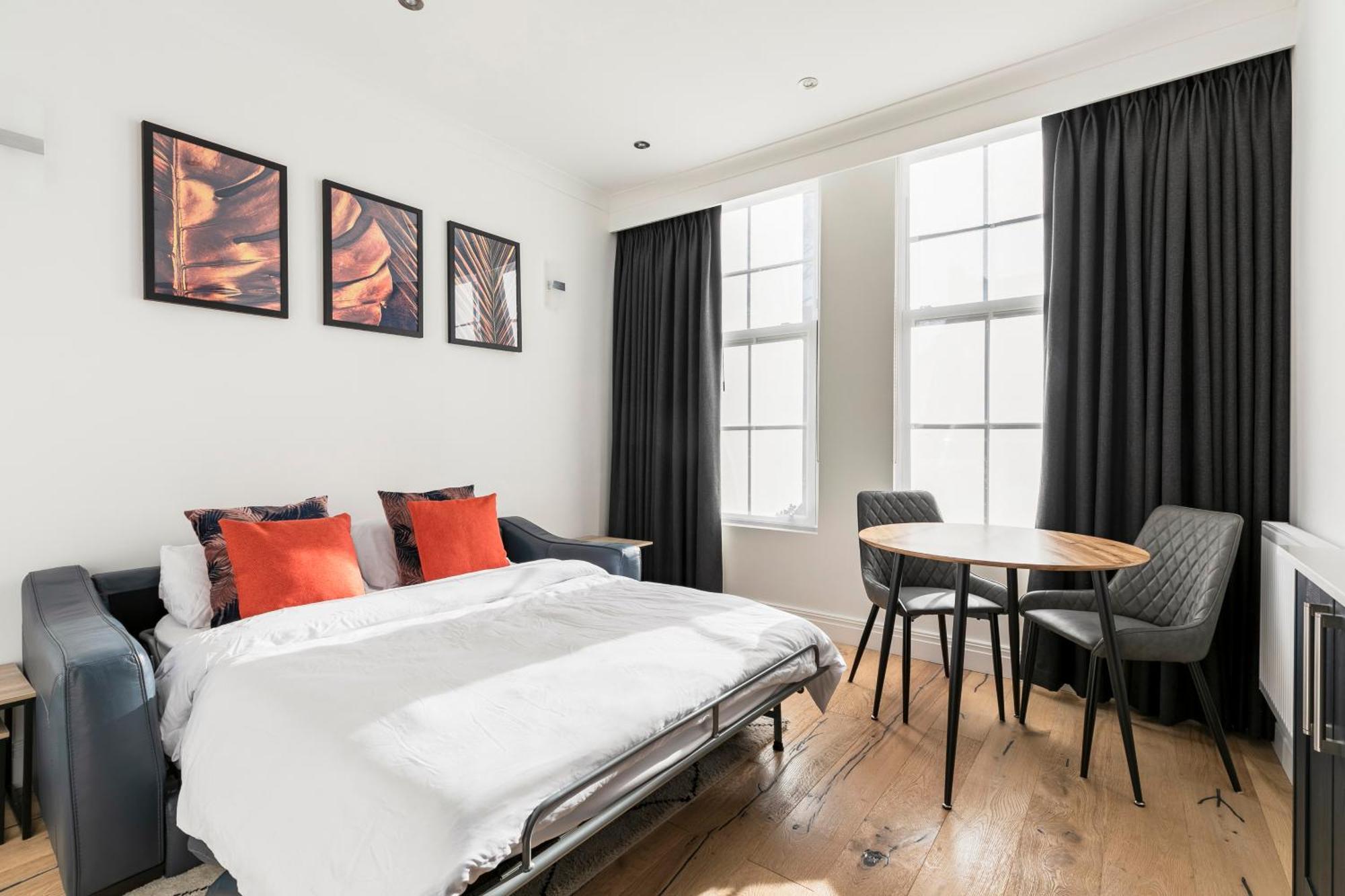 Modern Aptmt, 2 Stops To Central London, Smart Lock, Netflix Ealing Eksteriør bilde